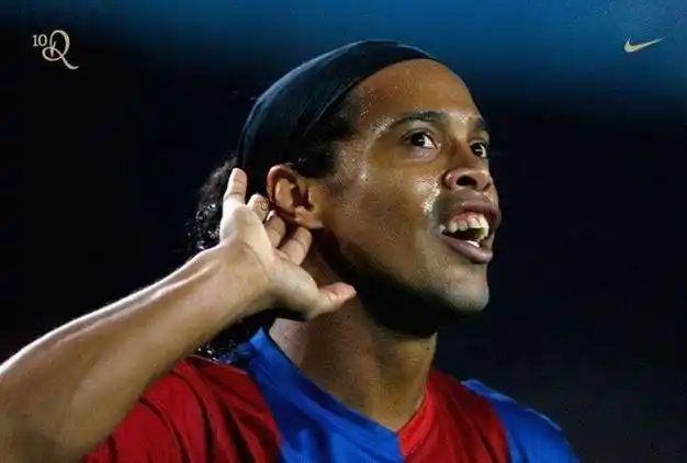 备出众的个 备出众的个